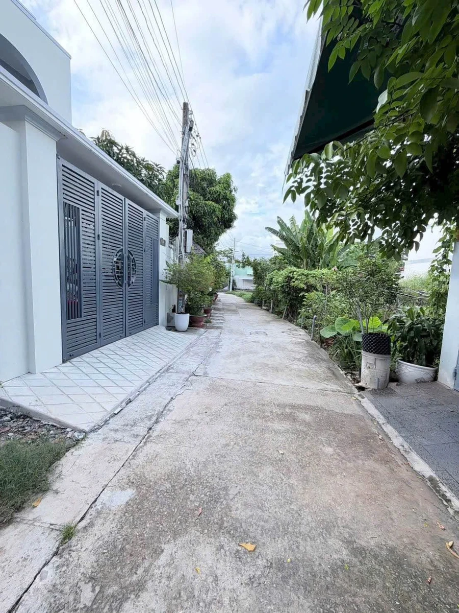 Bán đất thổ cư 100m² Phạm Thị Ngư, giá 1,58 tỷ - Ảnh 1