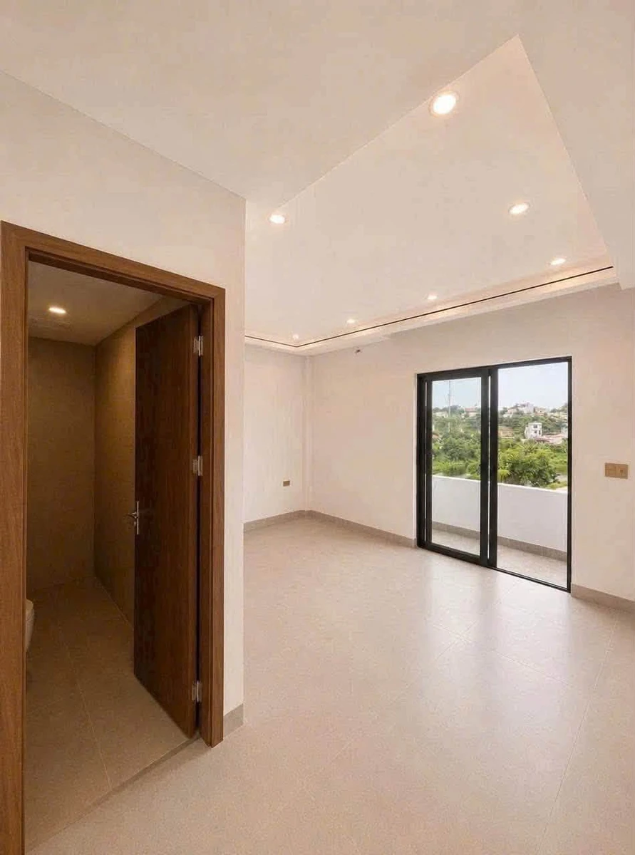 Bán nhà 5 tầng 4PN gần Cầu Trắng Cột 8, 99m2, 4 tỷ 3 - Ảnh thu nhỏ 3