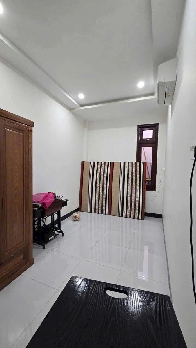 Bán nhà 2 tầng 2 mặt tiền 99,5m2 trung tâm Phan Thiết - Ảnh thu nhỏ 4
