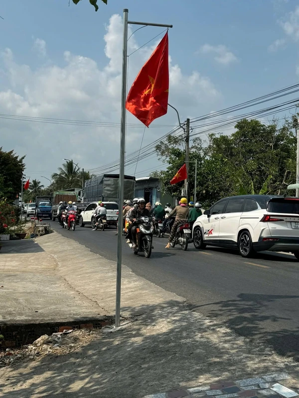 Bán 1.360 m2 đất mặt tiền QL54, Vĩnh Long, 6,2 tỷ
