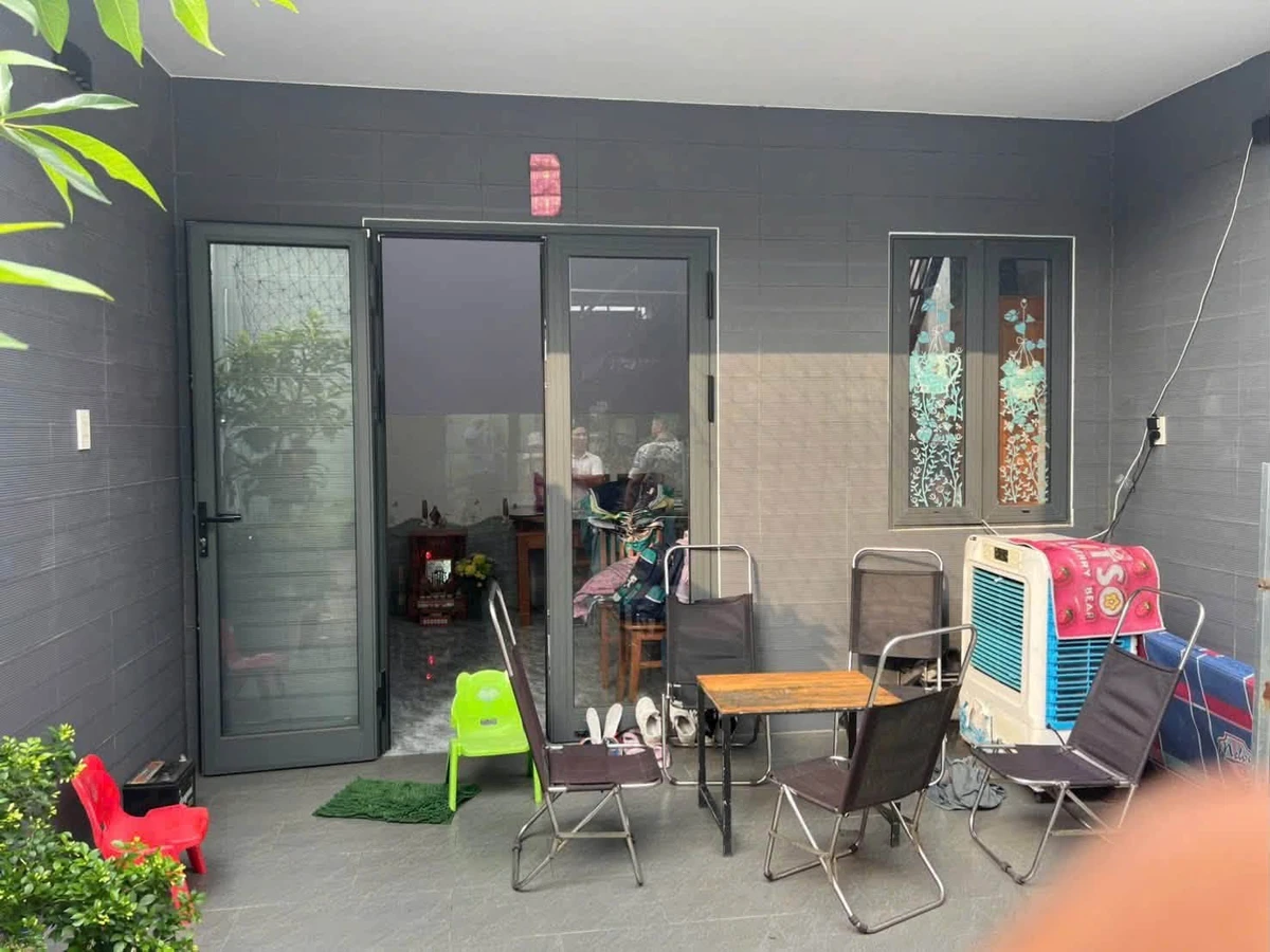 Bán nhà 1 gác lửng + quán cà phê 174m² Chợ Hoàng Gia Tân Định 3 tỷ - Ảnh thu nhỏ 3