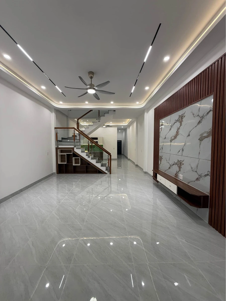 Bán nhà 1 trệt 1 lầu 3PN 200m² Bình Chánh 2 tỷ 480 - Ảnh thu nhỏ 3
