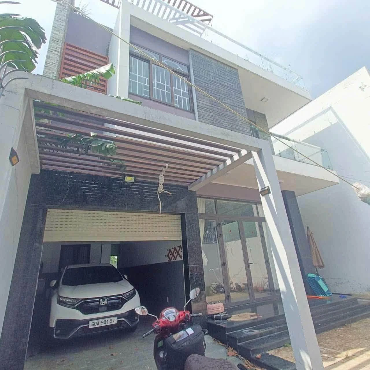 Bán biệt thự 3 tầng 230m² trung tâm Trấn Biên, Đồng Nai giá 11,9 tỷ - Ảnh 1