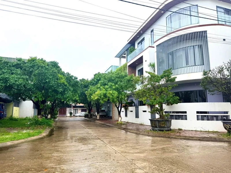 Bán lô góc biệt thự 135m2 đường Chu Văn An, Quảng Ngãi