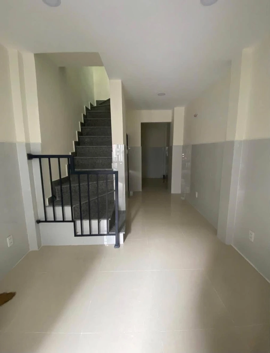 Bán nhà 3 tầng 3 phòng 60m2 Trần Quang Khải Quận 1 - Ảnh thu nhỏ 2