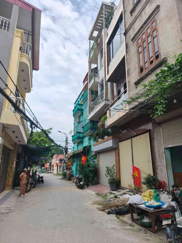 Bán nhà 3 tầng phố Tam Sơn 62m² giá 5 tỷ Từ Sơn
