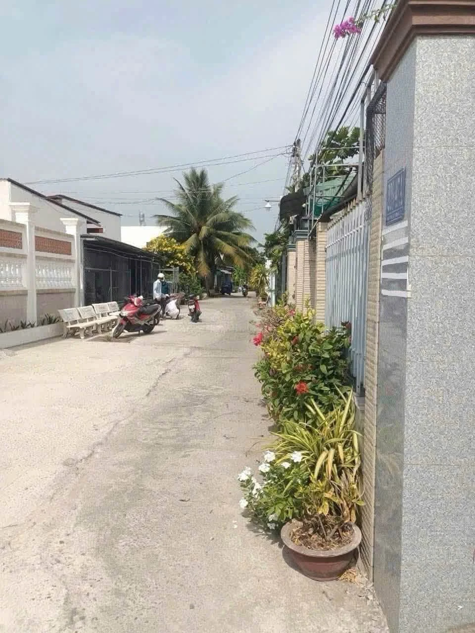 Bán nhà hẻm 2 phòng ngủ 150m² Phường Tân An, Tây Ninh 2.35 tỷ - Ảnh 1