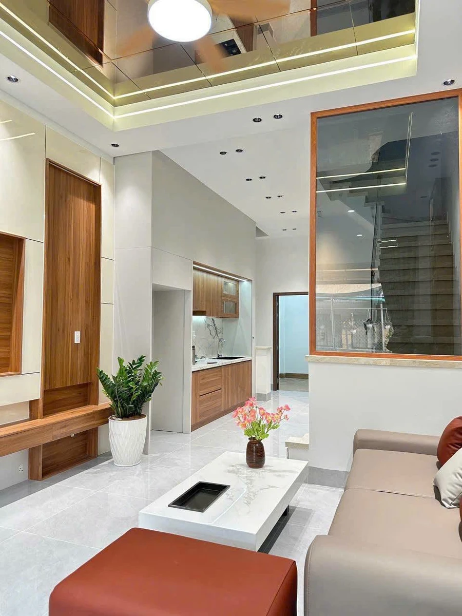 Nhà 1 trệt 1 lầu 120m2 3PN gần chợ Tân Phong, giá 3,95 tỷ - Ảnh thu nhỏ 4