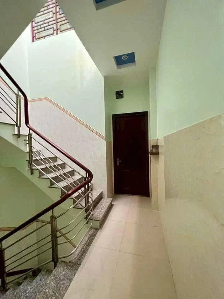 Cho thuê nhà mặt tiền Phạm Văn Chí Quận 6, 3.6x13m, 5PN, 18 triệu/tháng - Ảnh thu nhỏ 4