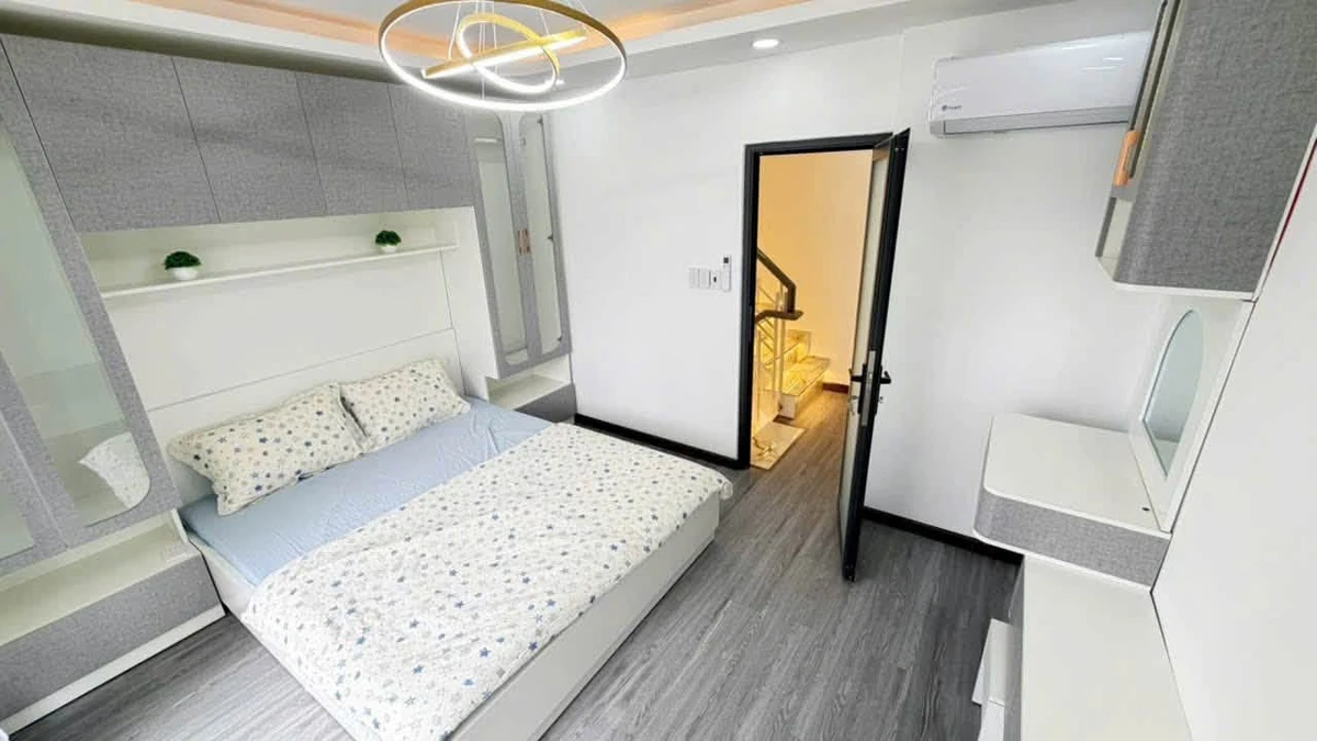 Bán nhà 1 trệt 3 lầu 4x8m gần mặt tiền Huỳnh Tấn Phát, Quận 7, giá 3,5 tỷ - Ảnh thu nhỏ 5