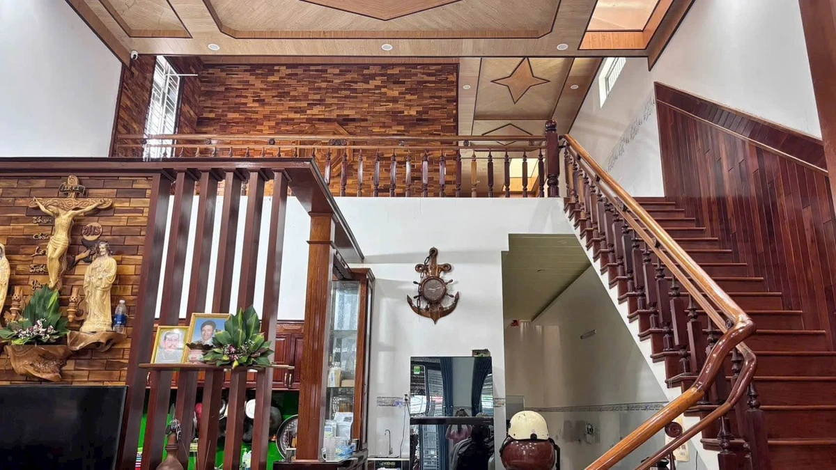 Bán nhà mặt tiền Trần Nhân Tông 200m² Quận 5 - Ảnh thu nhỏ 3