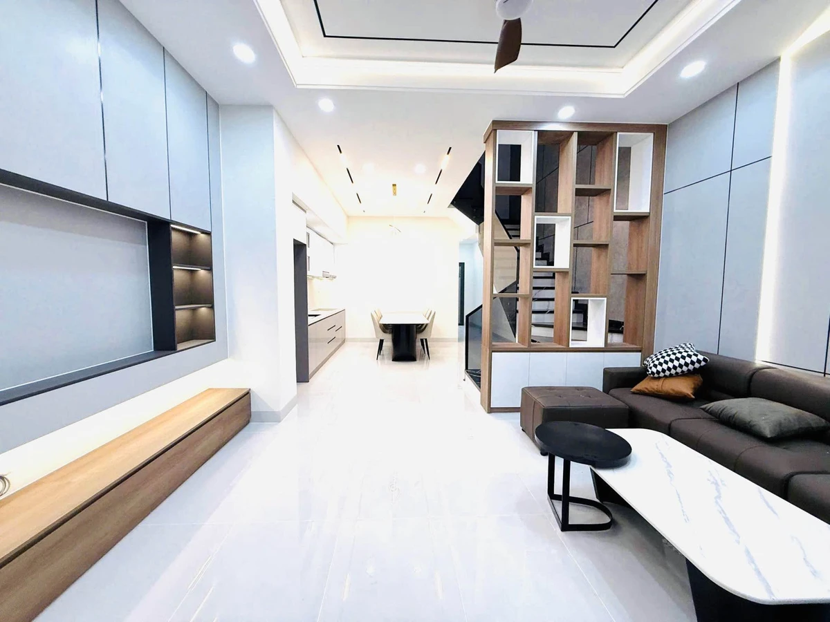 Bán nhà phố 3 phòng 105 m² Long Khánh - Ảnh thu nhỏ 2