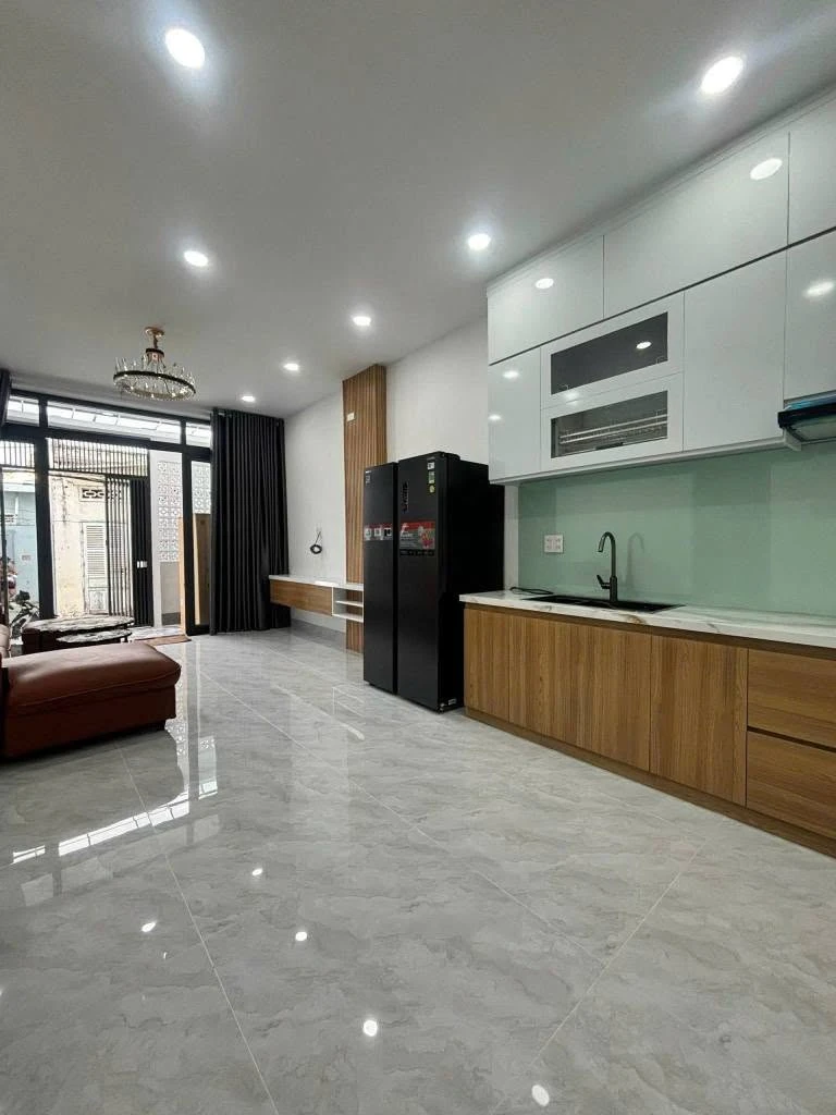 Bán nhà hẻm Đường 2/4, Nha Trang, 45m2, 3,1 tỷ - Ảnh 1