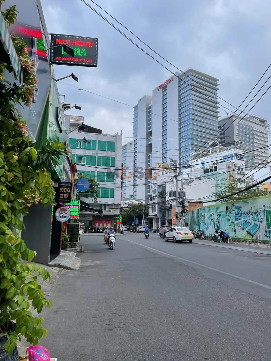 Bán nhà nát 6x12m gần Tòa nhà Viettel Quận 10, giá 7,5 tỷ - Ảnh 1