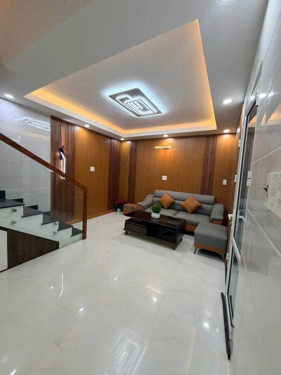 Bán nhà phố 120m² 4 tỷ 500 triệu Đà Lạt - Ảnh 1