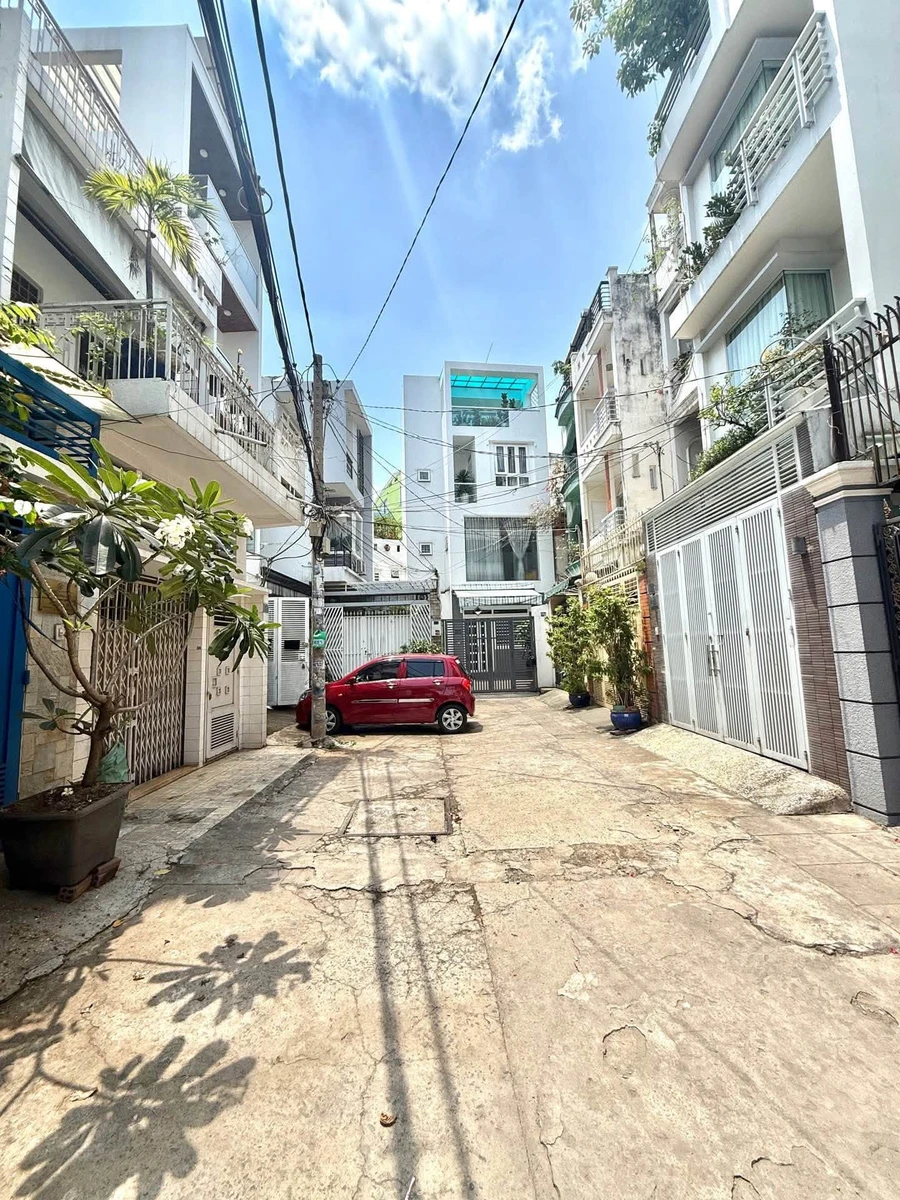 Bán nhà phố 75m2 9PN Phú Nhuận gần CV Gia Định 14 tỷ - Ảnh thu nhỏ 2