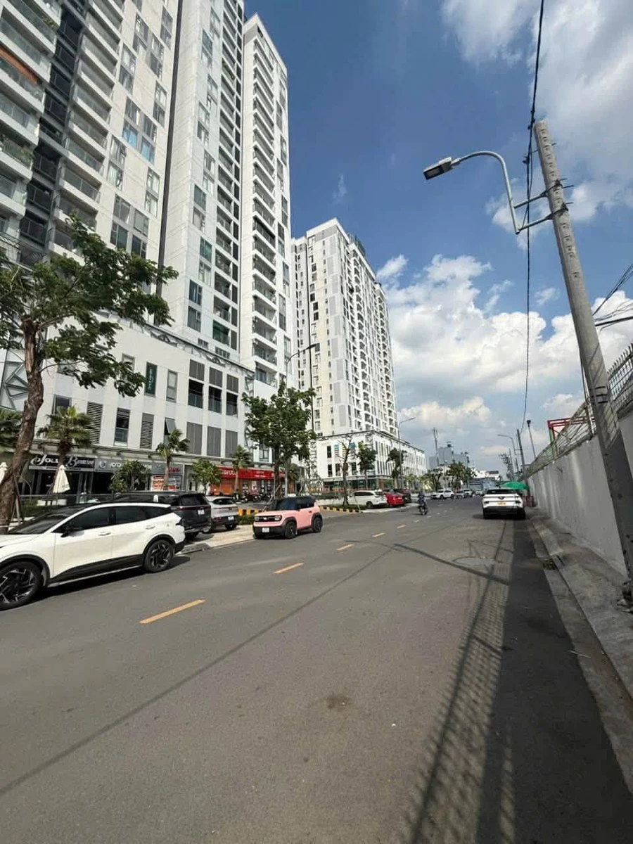 Bán tòa CHDV 20 căn hộ Linh Đông Thủ Đức 280m² 12,5 tỷ - Ảnh thu nhỏ 3