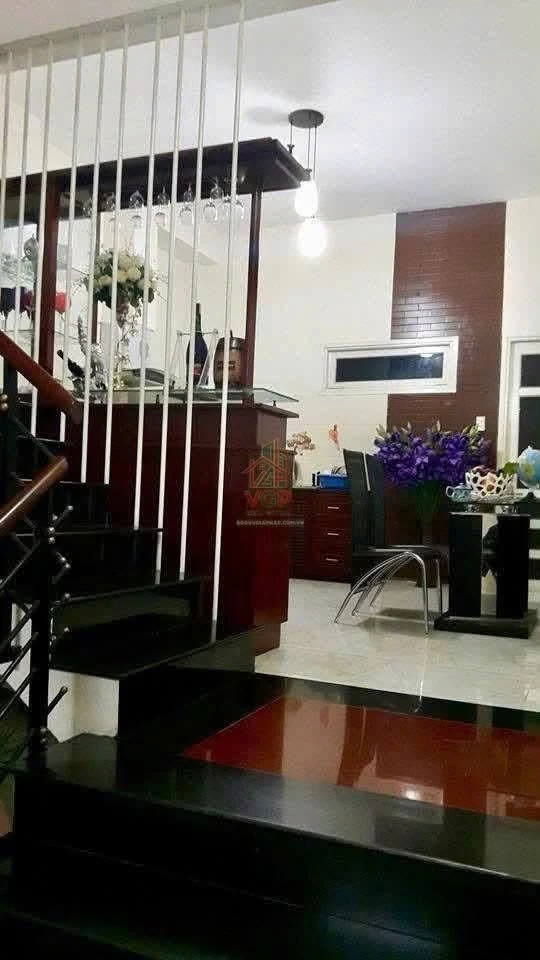 Bán nhà phố hai mặt tiền Cổ Loa, Phường 2, Lâm Đồng, 91m² - 9,5 tỷ - Ảnh 1