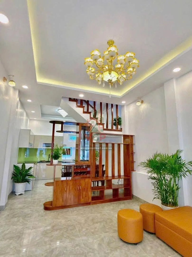 Bán nhà phố hẻm ô tô 62,1m2, 1 trệt 2 lầu áp mái, gần chợ Ngô Quyền, Phường 6, Lâm Đồng - Ảnh thu nhỏ 2
