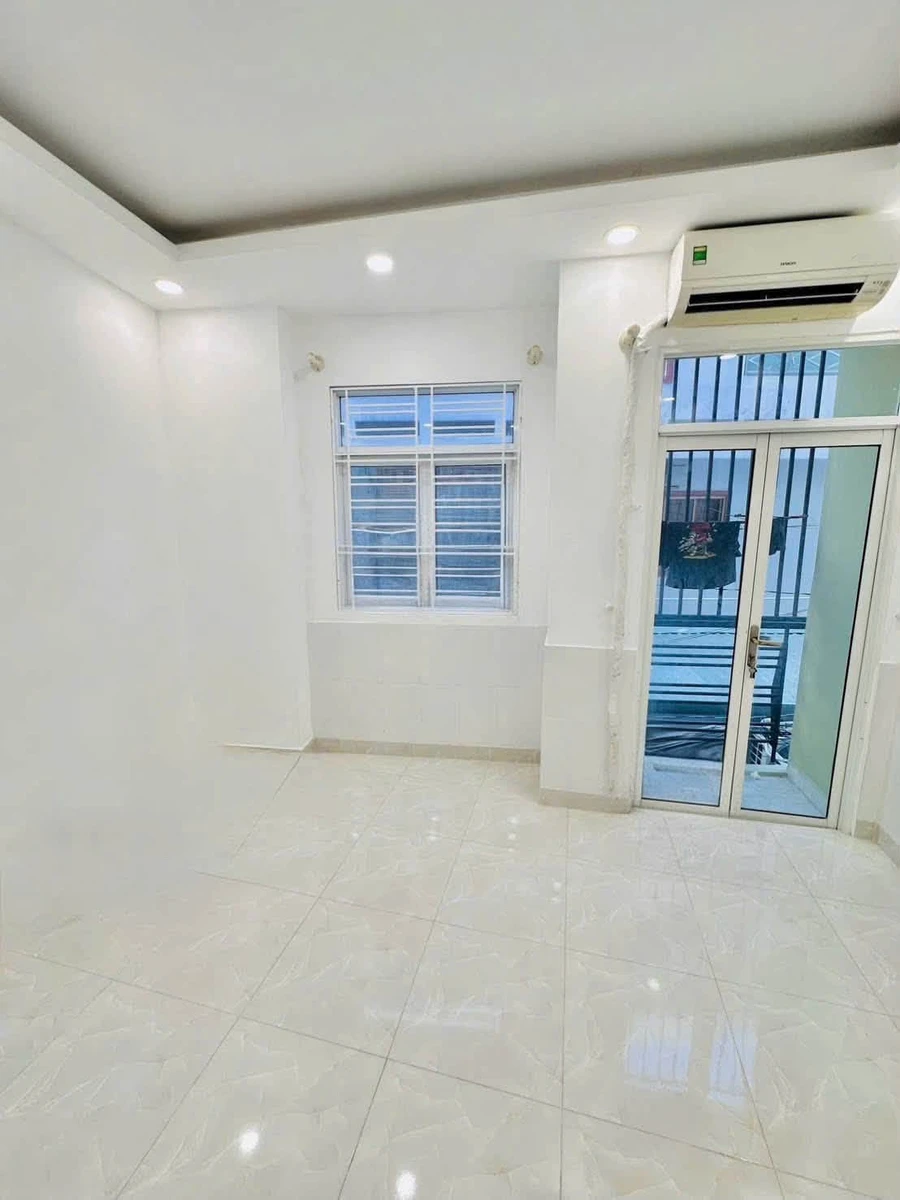 Bán nhà 4 tầng 22.6m2 mặt tiền Tôn Đản, Q.4 - Ảnh thu nhỏ 2