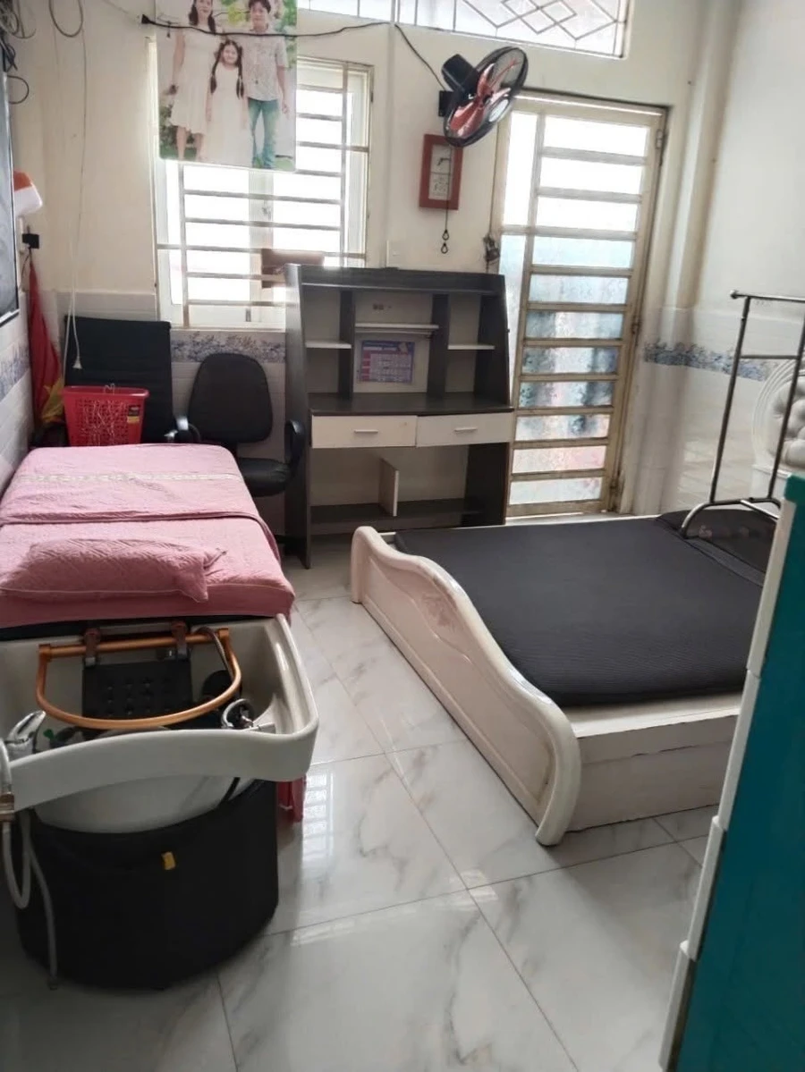 Bán nhà 2 tầng 48,1m² Lạc Long Quân Quận 11 giá 4,5 tỷ - Ảnh thu nhỏ 2