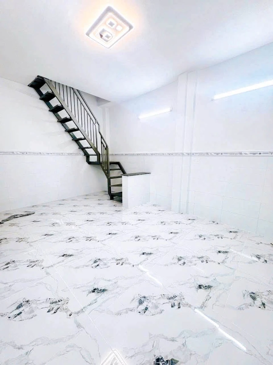Bán nhà 4 phòng ngủ 110m² Đoàn Văn Bơ Quận 4 - Ảnh thu nhỏ 4