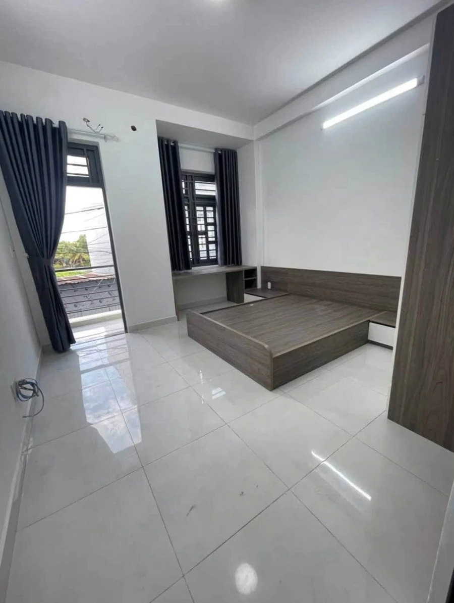 Bán nhà hẻm xe hơi Võ Văn Hát, 54m2, 3 phòng, Quận 9 - Ảnh thu nhỏ 3