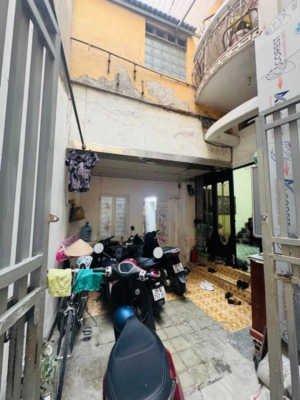 Bán đất 71m² Thái Thịnh Đống Đa, 7,6 tỷ, sổ đỏ