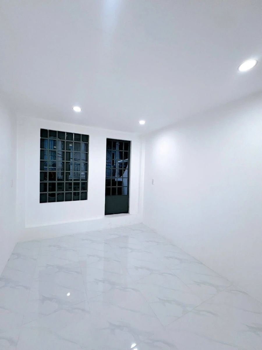 Bán nhà 1 trệt 1 lầu mặt tiền kinh doanh 62m2 Quận 12 - Ảnh thu nhỏ 4