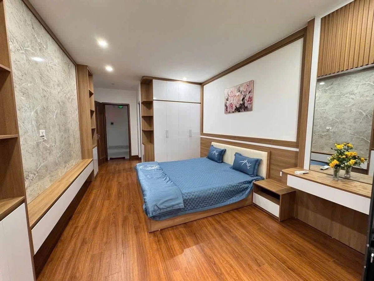 Bán nhà 38m2 7 tầng đầy đủ nội thất tại Trần Cung - Ảnh thu nhỏ 4