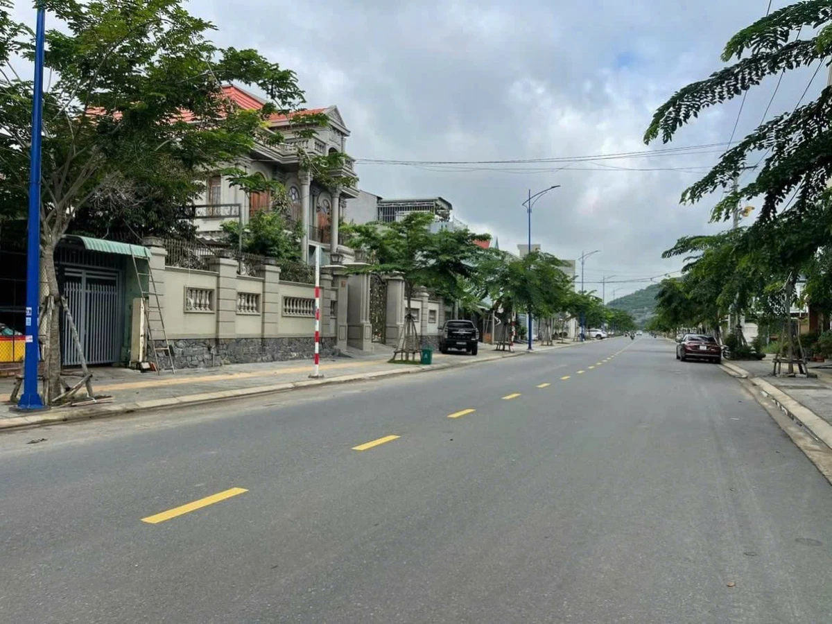 Bán nhà mặt tiền Nguyễn An Ninh, Long Hương, Bà Rịa, 84m2 - Ảnh 1
