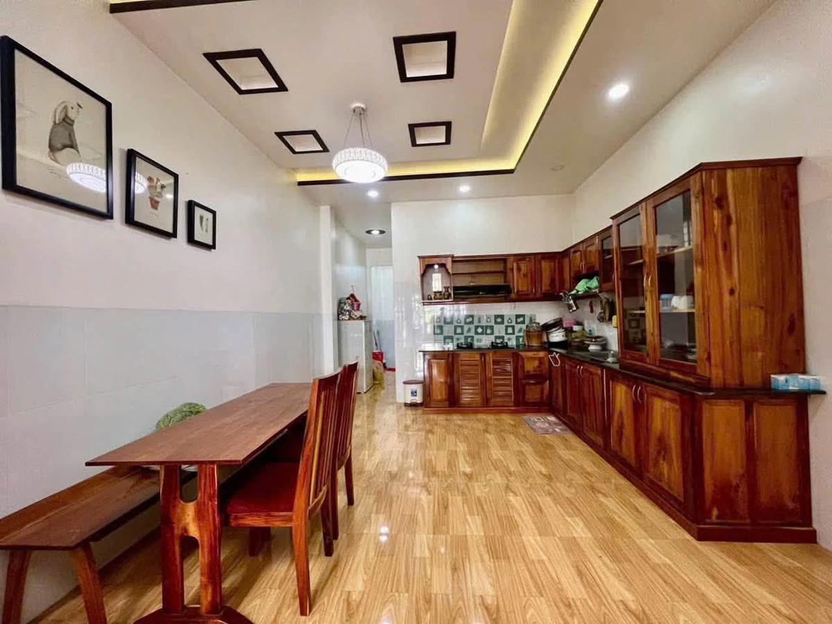 Bán nhà 3 phòng ngủ mặt tiền Nguyễn Xí, Phan Thiết, 80m2 - Ảnh thu nhỏ 3