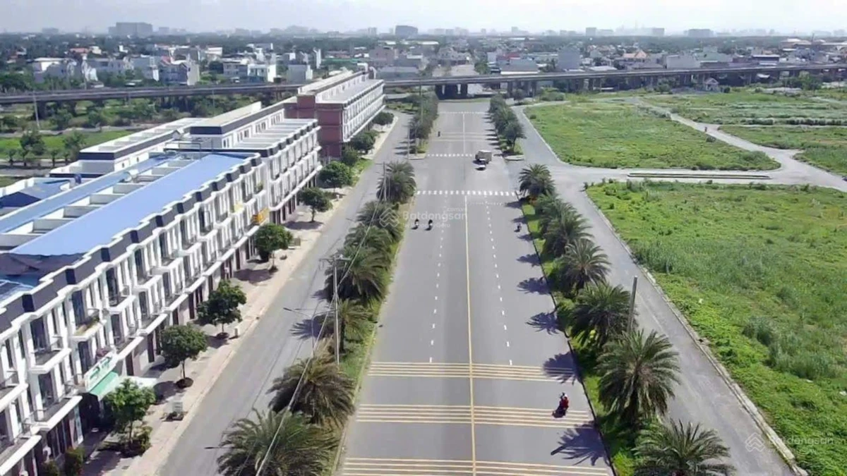 Hàng hiếm MT đại lộ The Sol City, 100m2, SHCC, ở hoặc kinh doanh chỉ 3,75 tỷ - Ảnh thu nhỏ 2