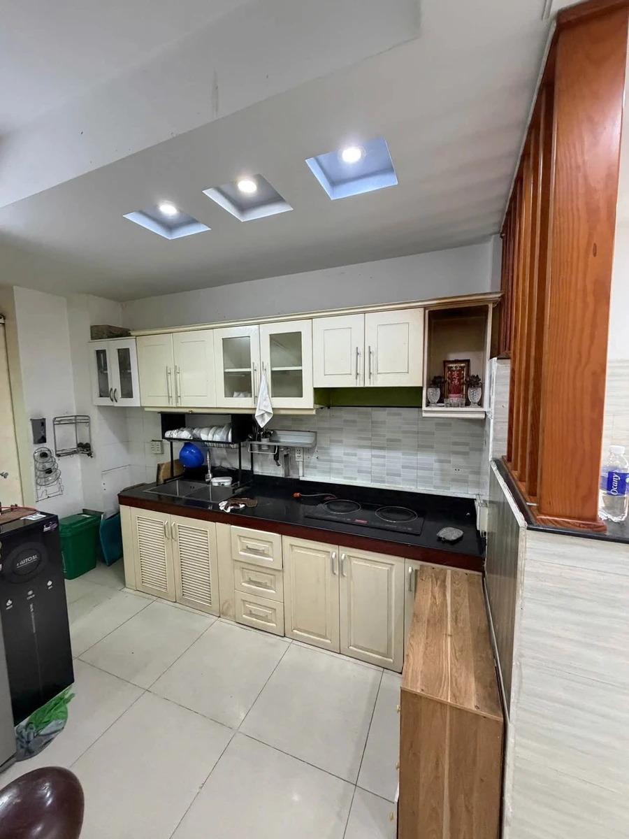 Cho thuê nhà 5 tầng 120m² đường Bùi Văn Thêm, Phú Nhuận - Ảnh thu nhỏ 3