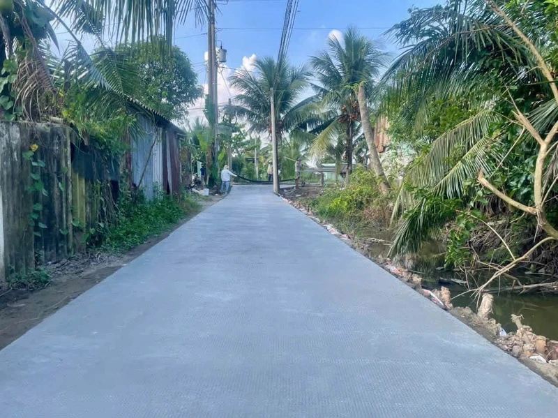Bán 7 lô đất thổ cư Hoà Phú Long An, view kênh, mặt tiền đường 3m