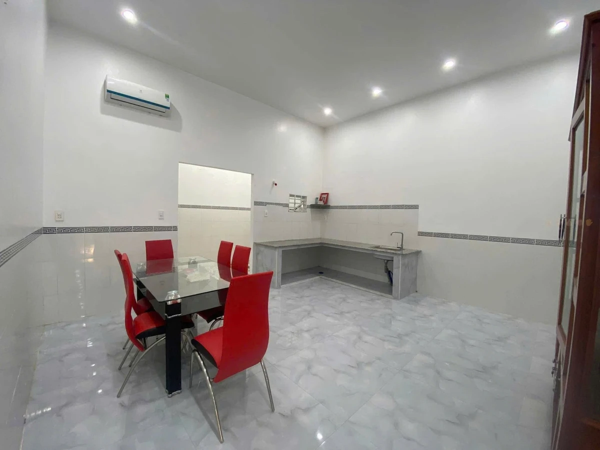 Cho thuê nhà nguyên căn mặt tiền Trần Văn Giàu 125m², 7tr/tháng - Ảnh thu nhỏ 3