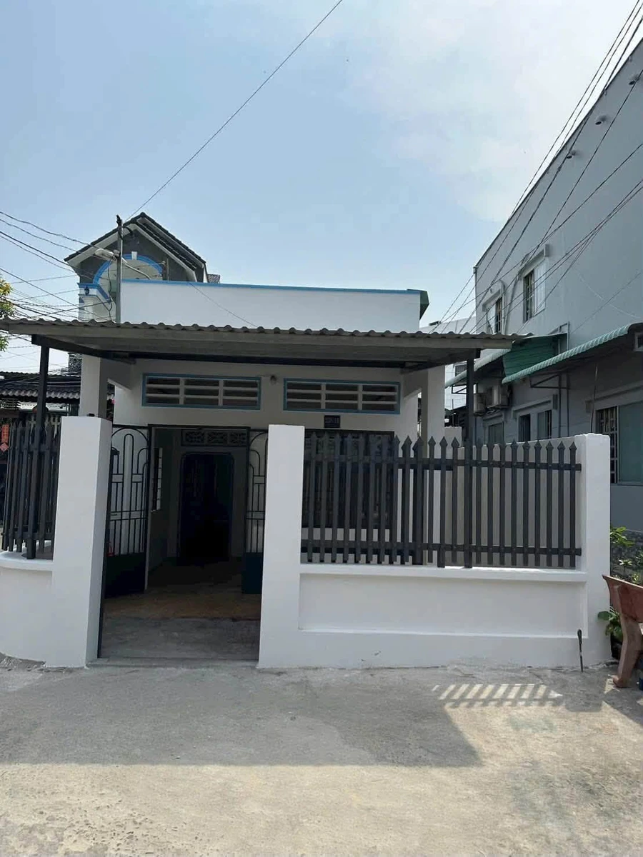 Bán nhà 3 mặt tiền 49m2 Thích Quãng Đức Phú Cường - Ảnh thu nhỏ 3