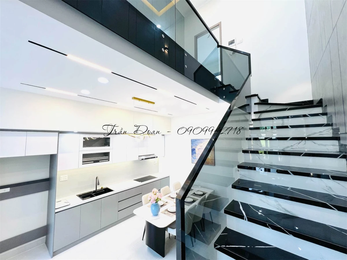 Nhà bán 110m2, 3PN, 3WC, nội thất, 2 tỷ 300 tại Long Khánh - Ảnh thu nhỏ 4