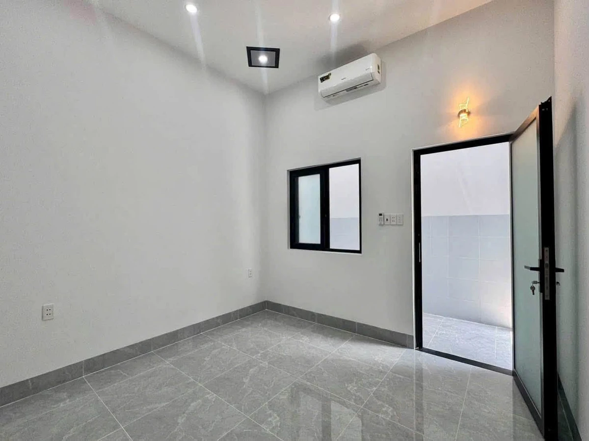 Bán nhà 3PN Nhà Bè 100m² giá 300 triệu - Ảnh thu nhỏ 5