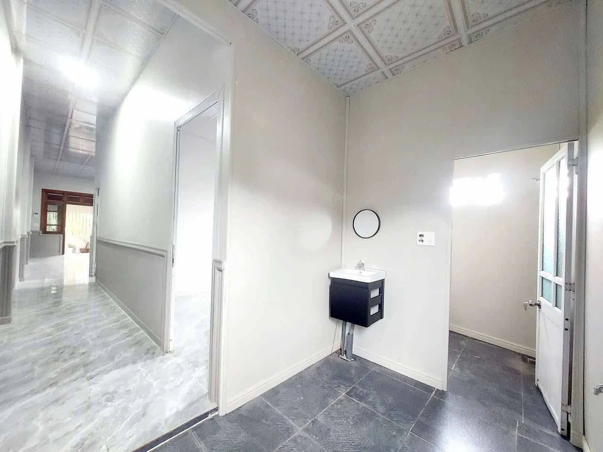 Nhà bán 120m² Nguyên Tử Lực Đà Lạt, 1,6 tỷ - Ảnh thu nhỏ 4
