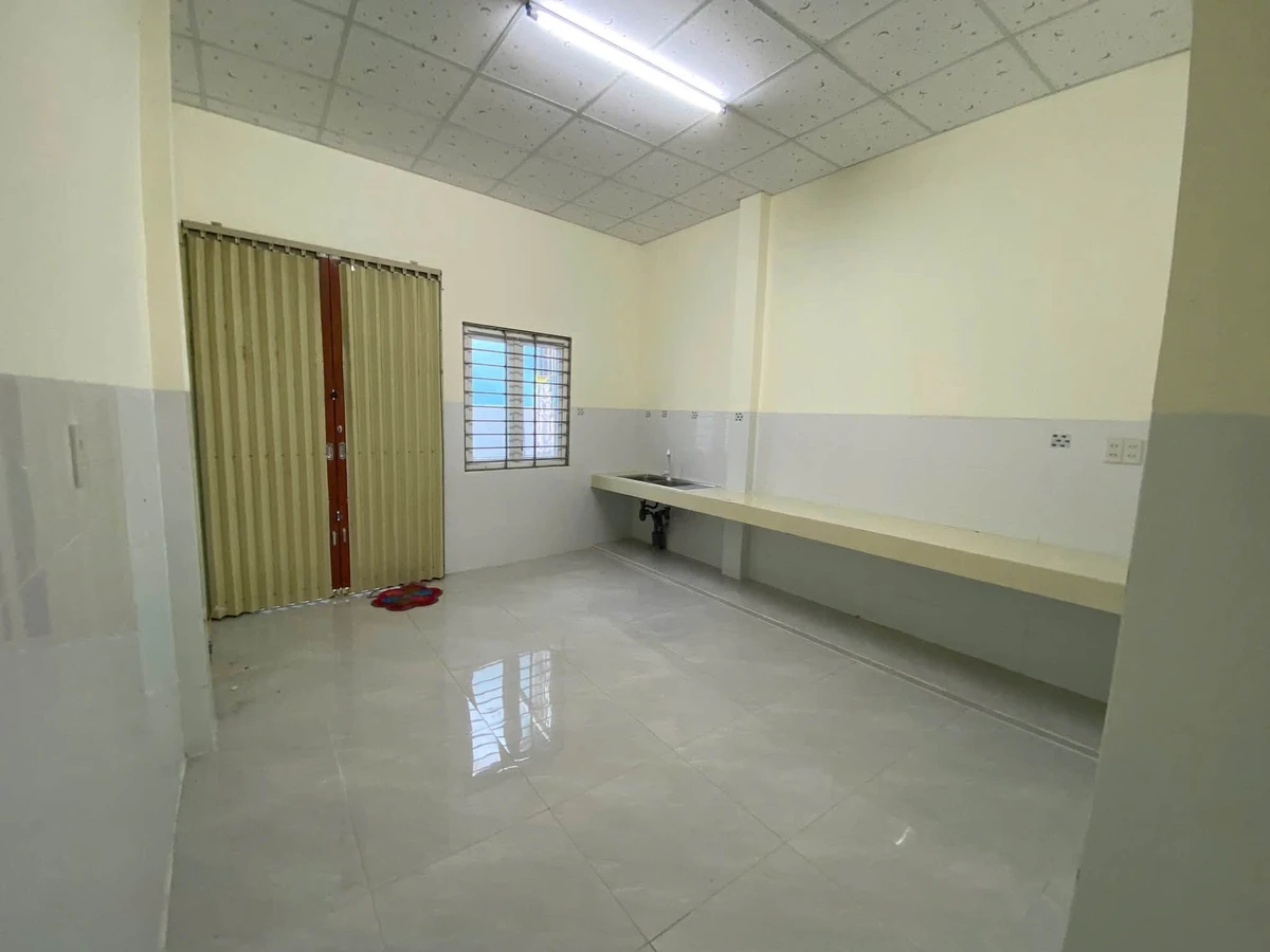 Cho thuê nhà hẻm Trần Quý Cáp 92m², 2PN, 3,5 triệu/tháng - Ảnh thu nhỏ 2
