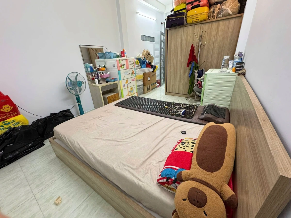 Bán nhà 3 tầng 51.5m2 đường Đoàn Văn Bơ Quận 4, 4PN, giá 5.199 tỷ - Ảnh thu nhỏ 4