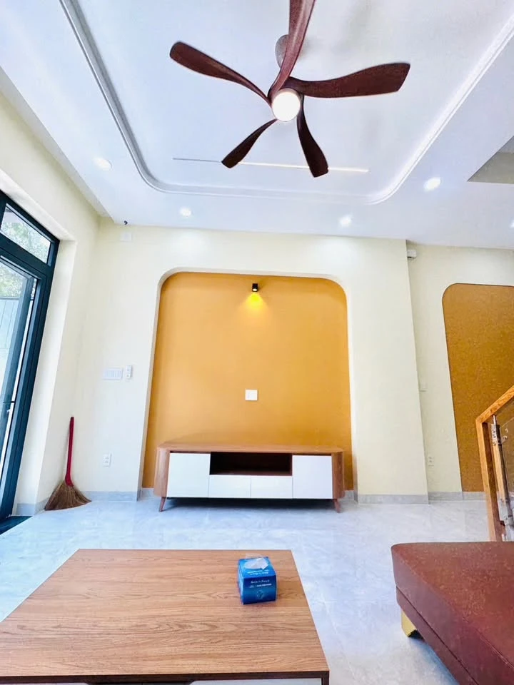 Bán nhà 4 tầng 177m² Long Trường Q.9 gần Cầu Ông Nhiêu - Ảnh thu nhỏ 4