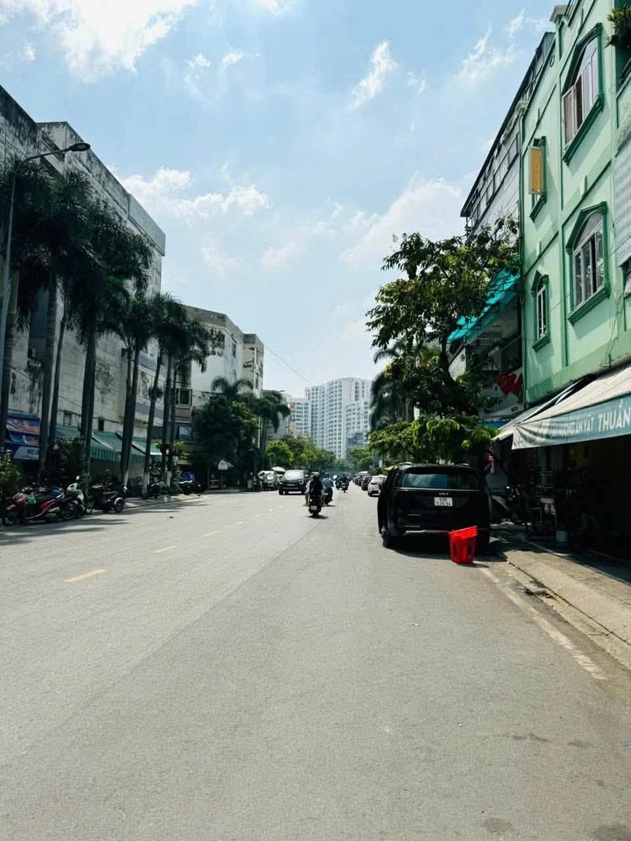 Bán nhà mặt tiền Đường Số 48, Phường 3 (Vĩnh Hội), Quận 4, 71,3m2, 1 trệt 2 lầu, 15 tỷ - Ảnh 1