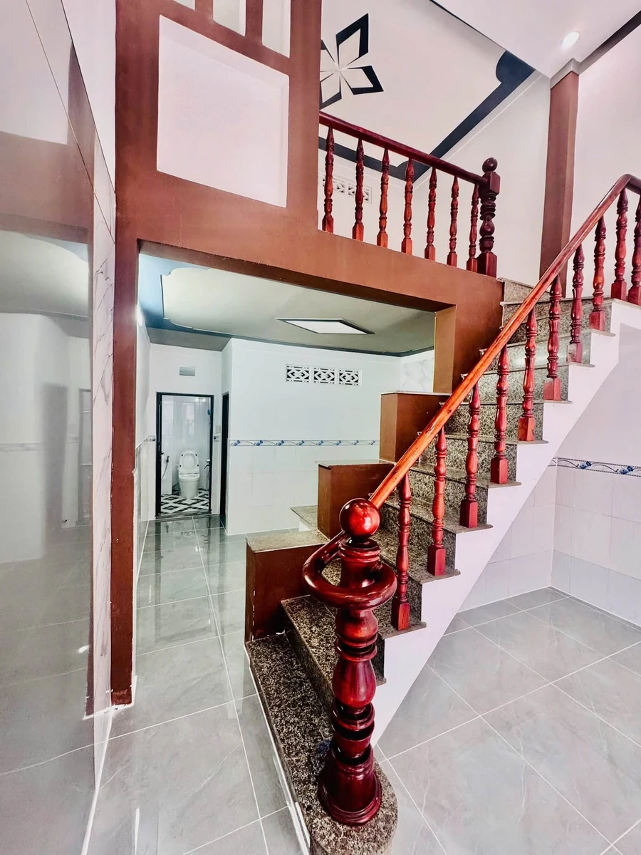 Nhà gác lửng Tân Khánh 48m², 2 PN, giá 1 tỷ 50 - Ảnh thu nhỏ 4