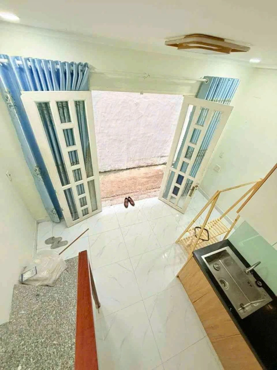 Bán nhà 3 tầng 48m² gần Tân Vĩnh Quận 4 - Ảnh thu nhỏ 3