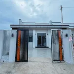 Bán nhà mặt tiền 6x18m 2PN 1WC Phường Long Khánh 1 tỷ 300 - Ảnh thu nhỏ 1