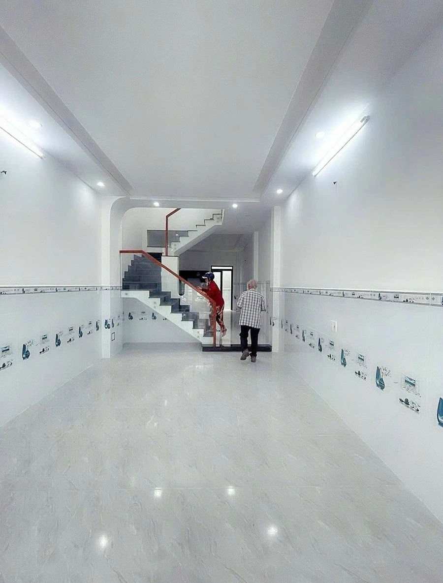 Cho thuê nhà 60m² 2PN 2WC đường Lê Văn Quới, Bình Tân - Ảnh 1