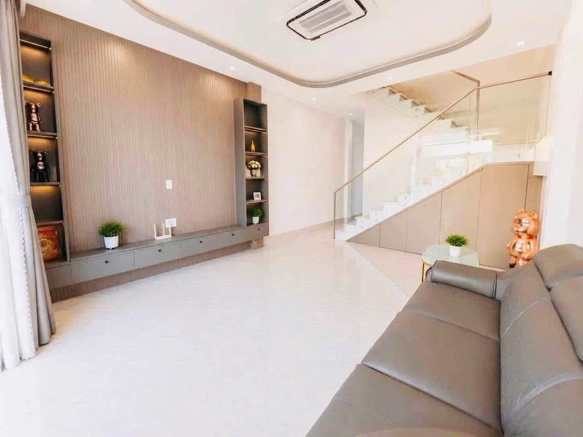 Bán nhà 1 trệt 1 lầu 90m² Phường Rạch Giá 1,69 tỷ - Ảnh 1