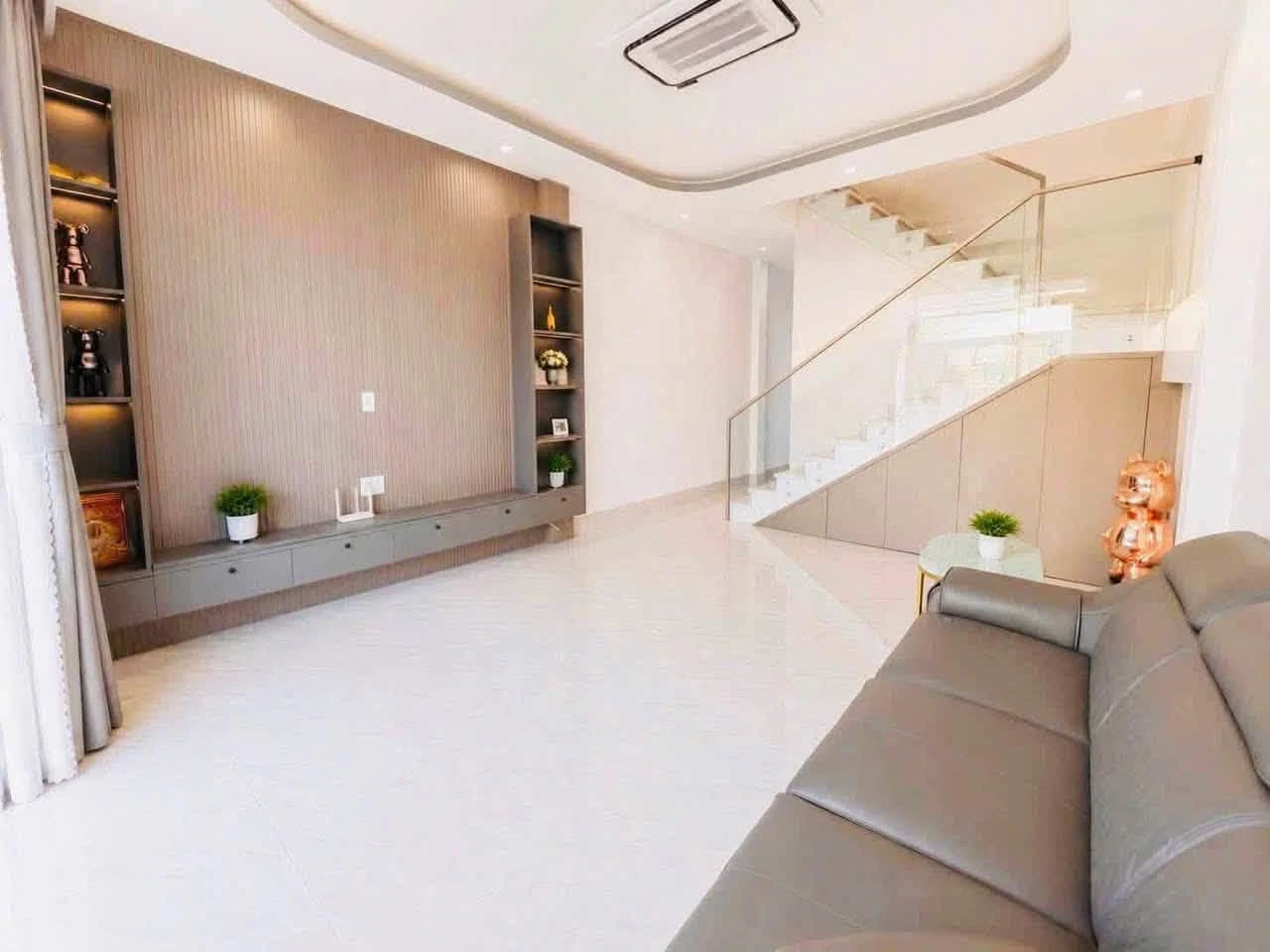 Bán nhà 1 trệt 1 lầu 90m² Phường Rạch Giá 1,69 tỷ - Ảnh 1